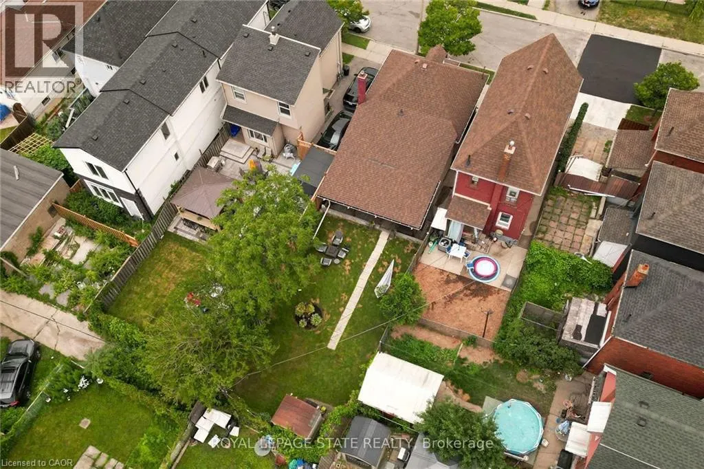 66 BEECHWOOD Avenue