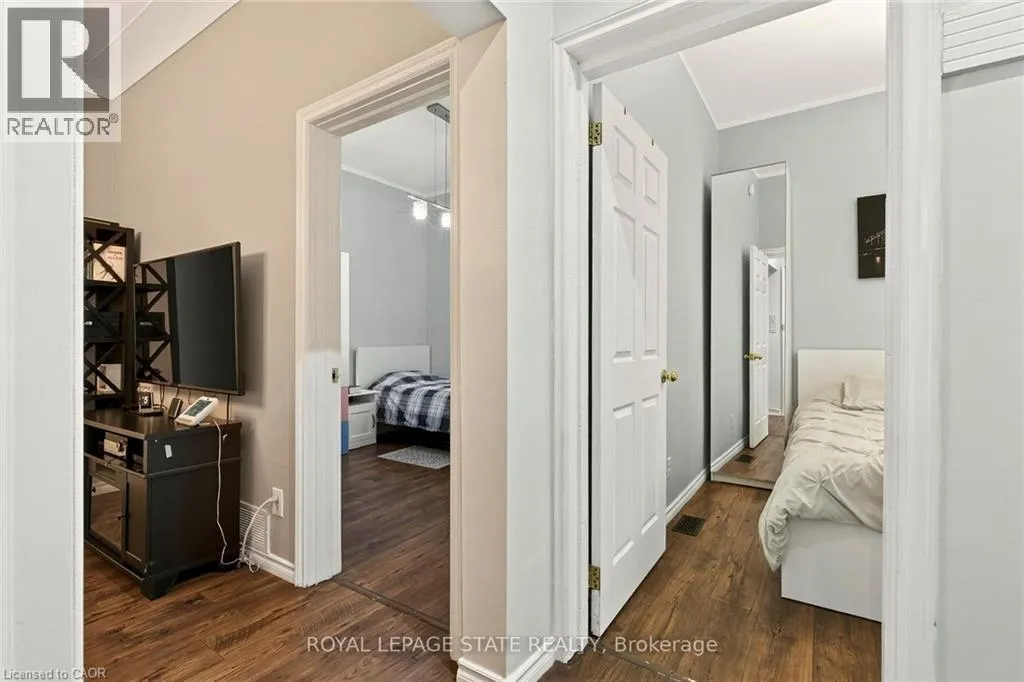66 BEECHWOOD Avenue