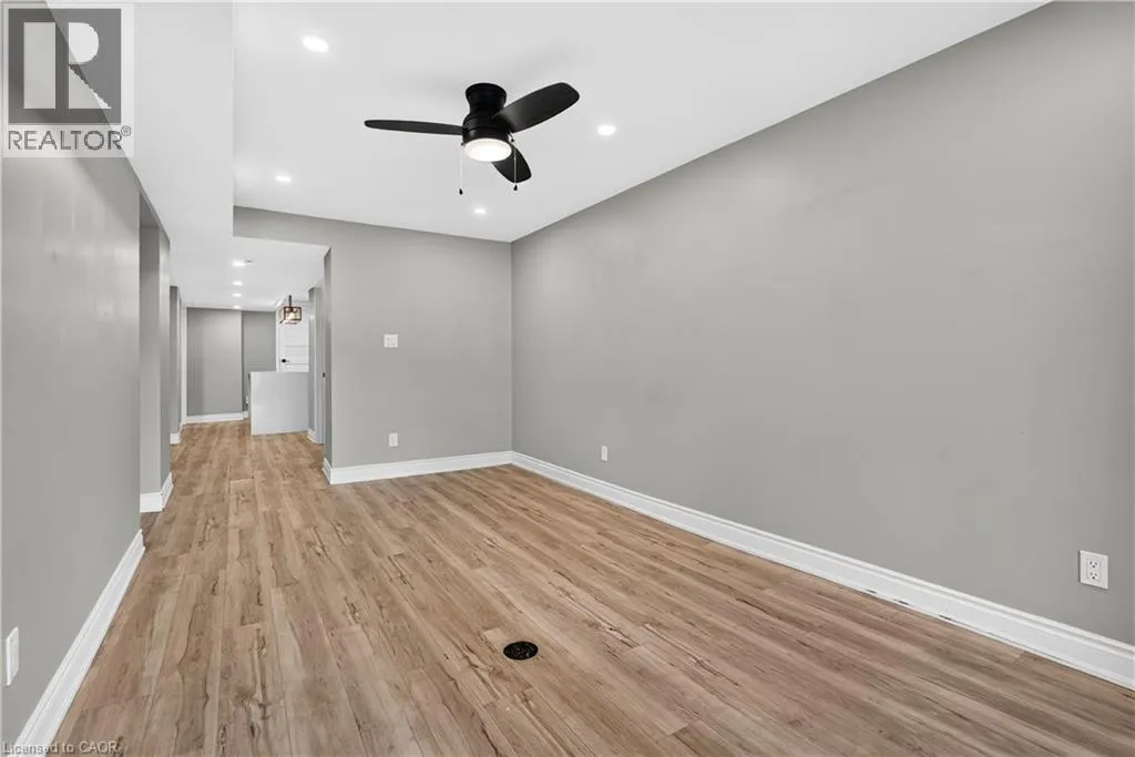 592 ABERDEEN Avenue Unit# 1 #1