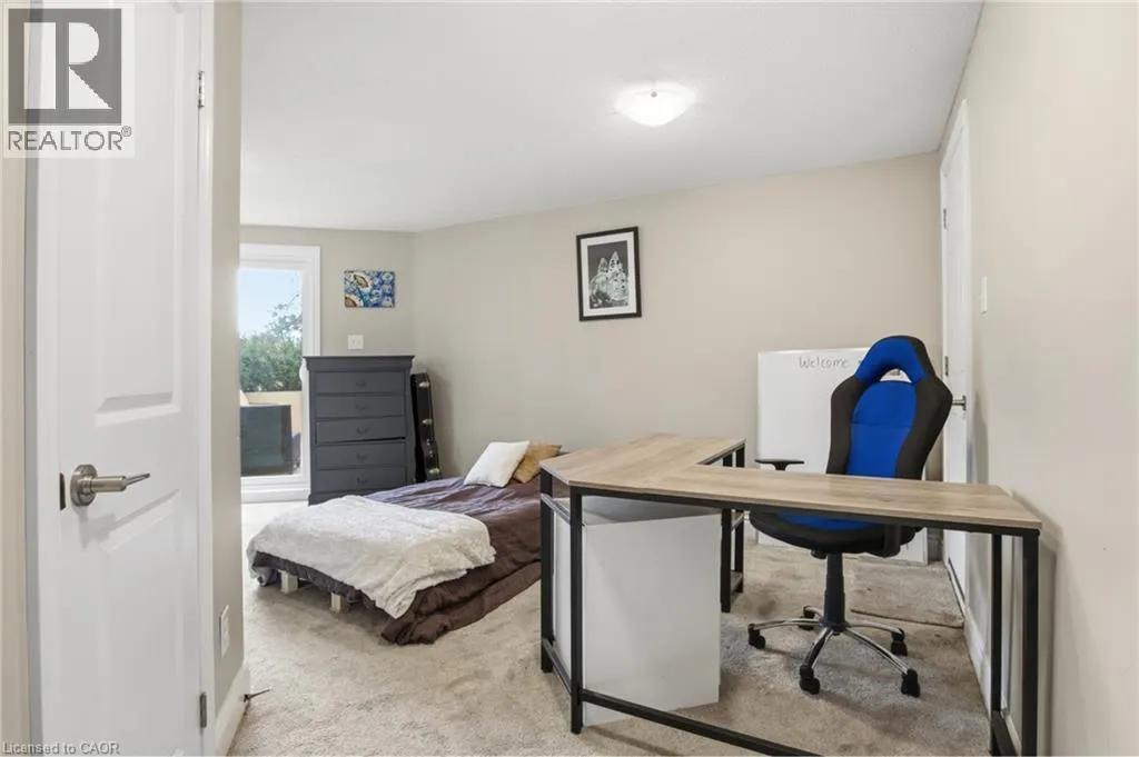 60 ELMSDALE Drive Unit# 46 #46