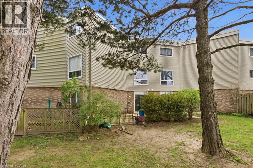 60 ELMSDALE Drive Unit# 46 #46