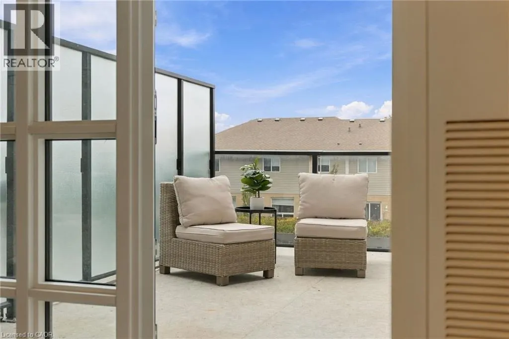 461 GREEN Road Unit# 206 #206
