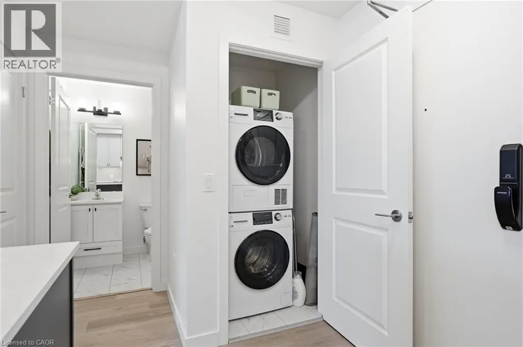 461 GREEN Road Unit# 206 #206