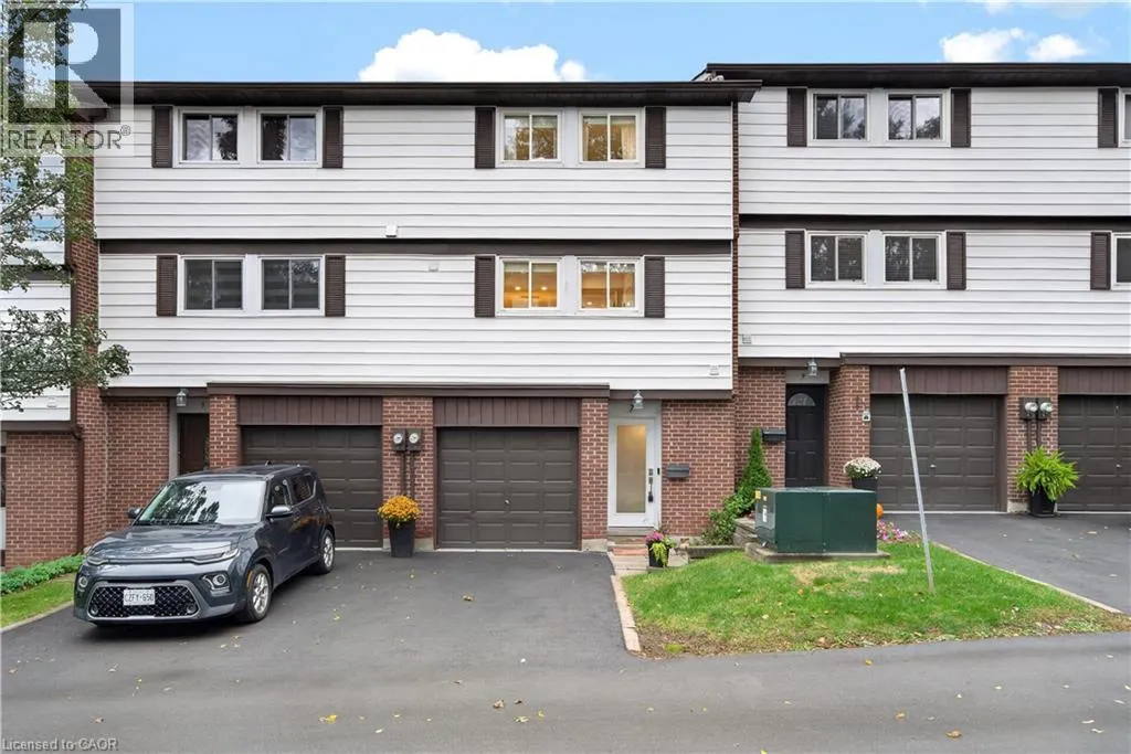 7 BRIAR Lane