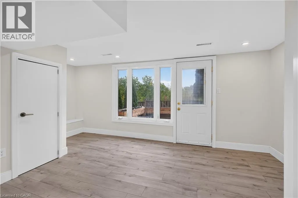 7 BRIAR Lane