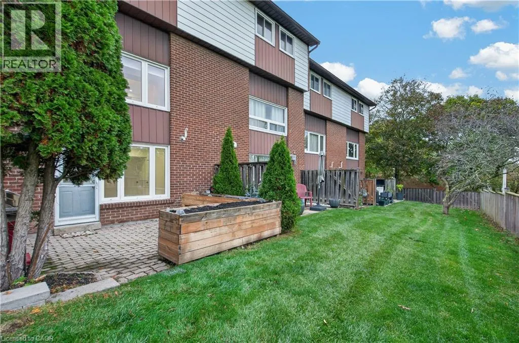 7 BRIAR Lane