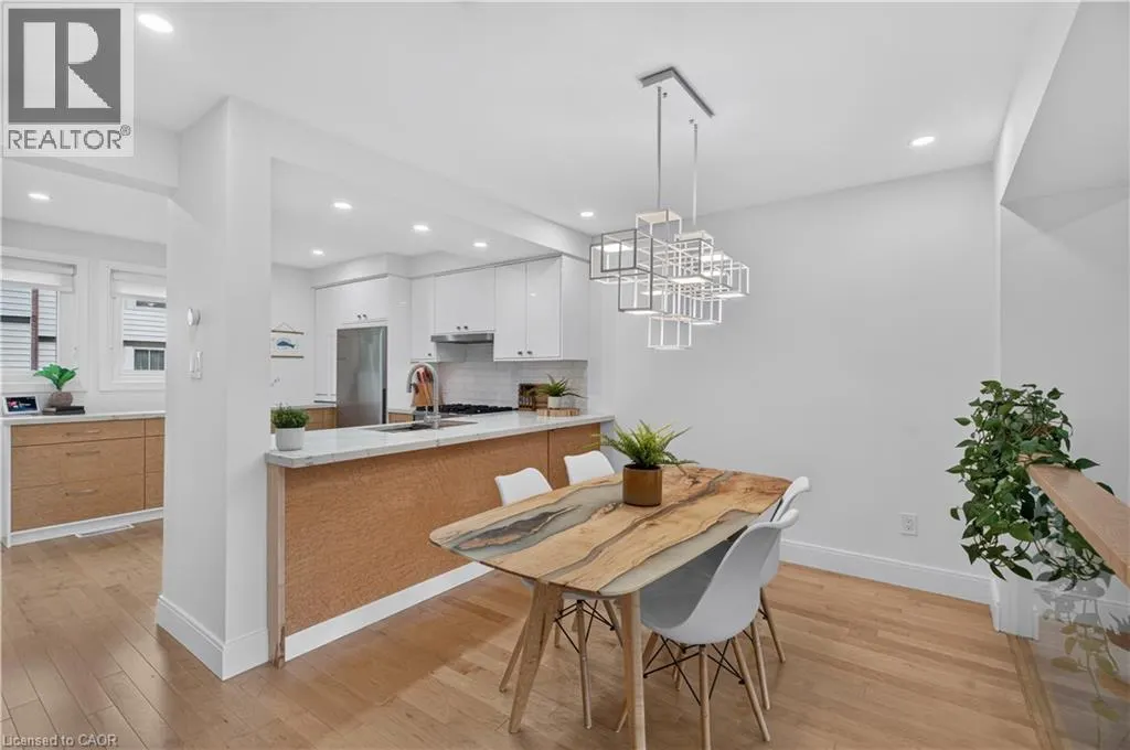 7 BRIAR Lane