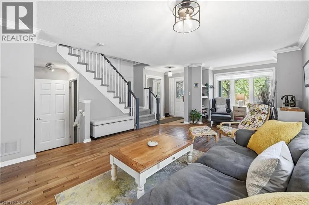 2206 CASSELMAN Court
