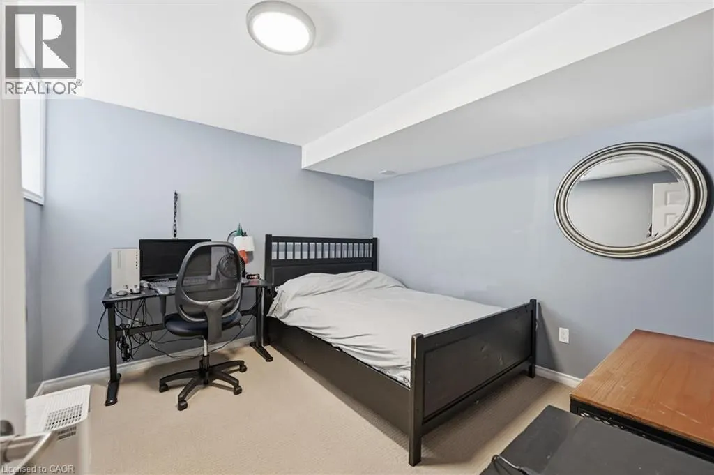 2206 CASSELMAN Court