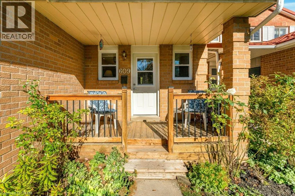 609 ROSEHEATH Drive