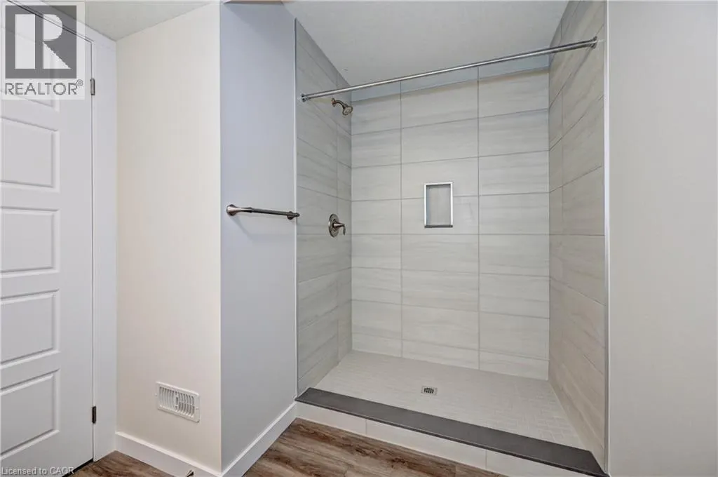 118 GRAVEL RIDGE Trail Unit# E13 #E13