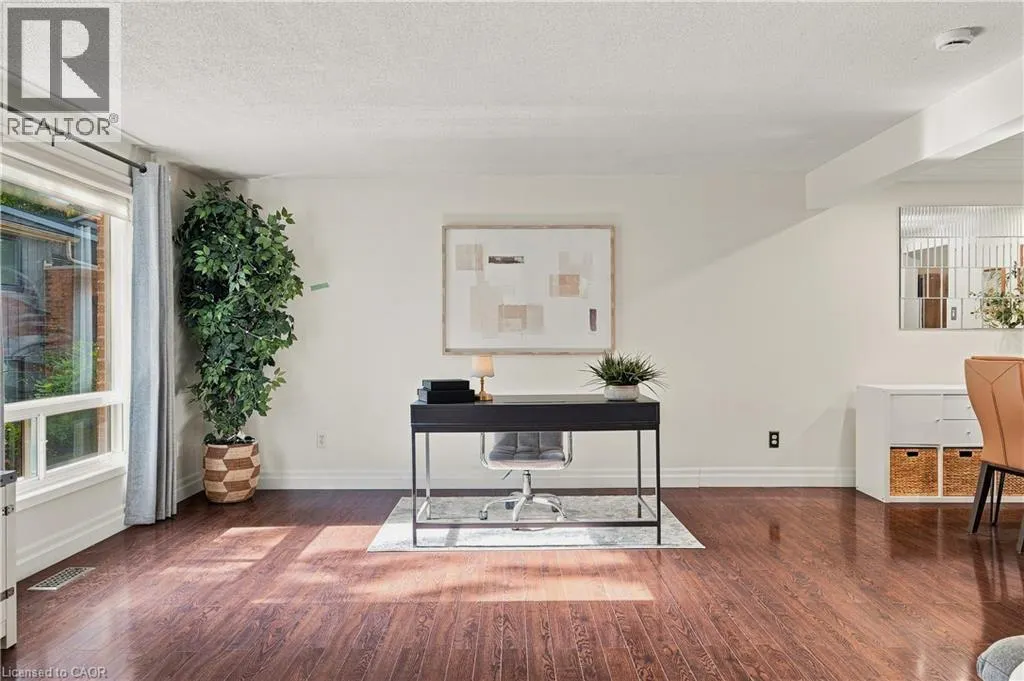 220 SALISBURY Avenue Unit# 13 #13