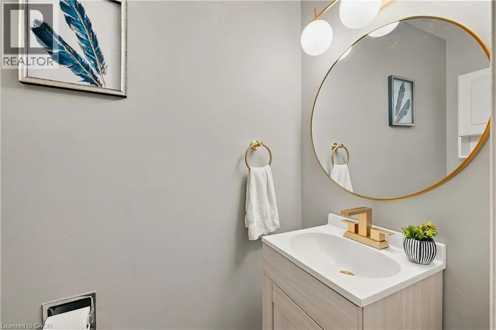 220 SALISBURY Avenue Unit# 13 #13
