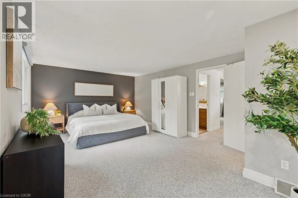 220 SALISBURY Avenue Unit# 13 #13