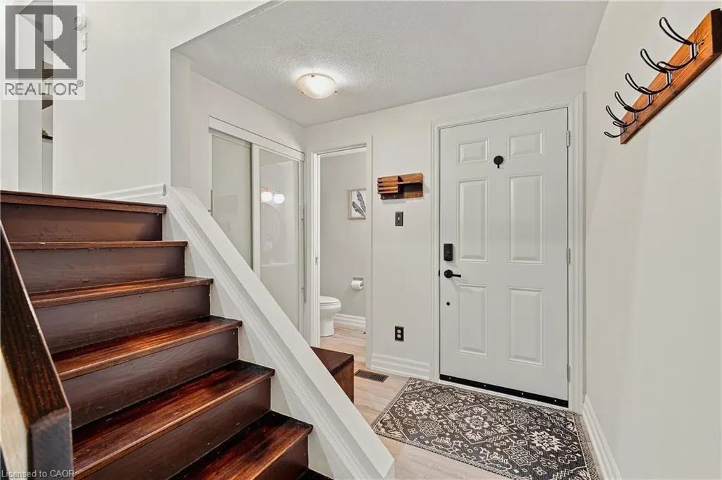 220 SALISBURY Avenue Unit# 13 #13
