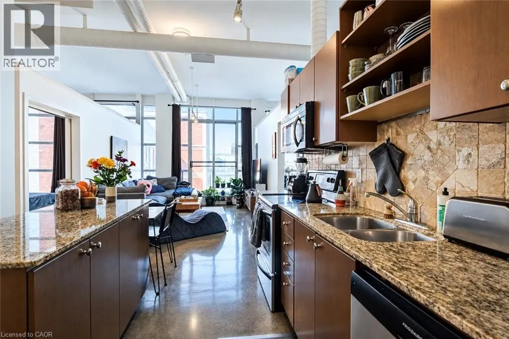 404 W KING Street Unit# 620 #620