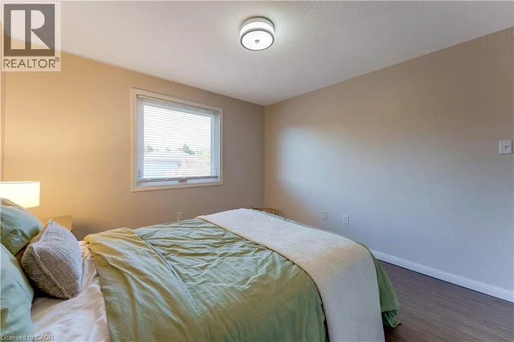 268 KEEWATIN Avenue