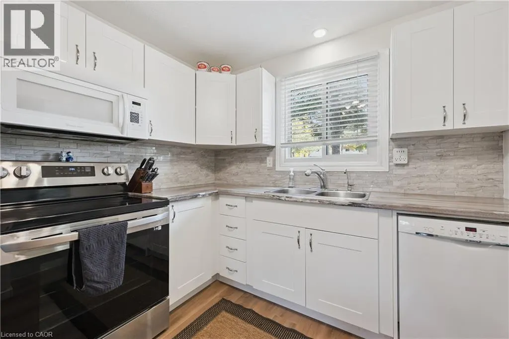 165 GREEN VALLEY Drive Unit# 44 #44