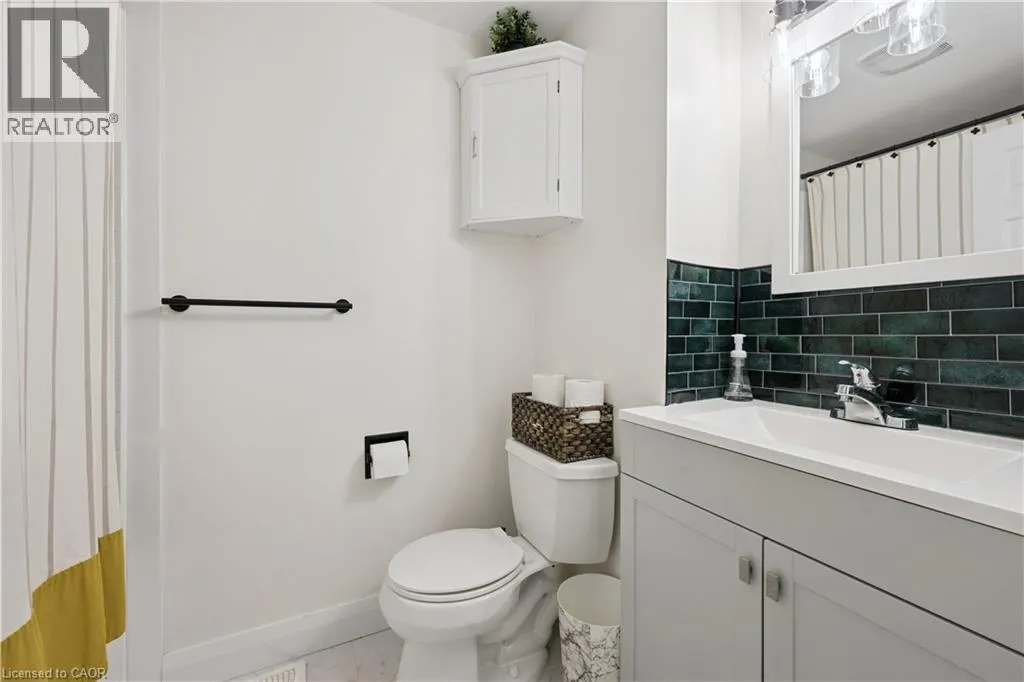 165 GREEN VALLEY Drive Unit# 44 #44
