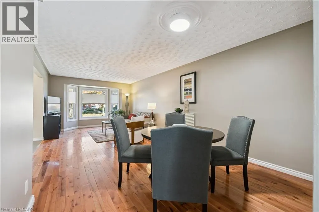 81 SABRINA Crescent