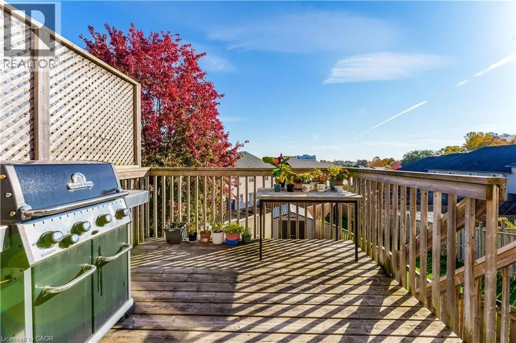639 CRAWFORD Crescent