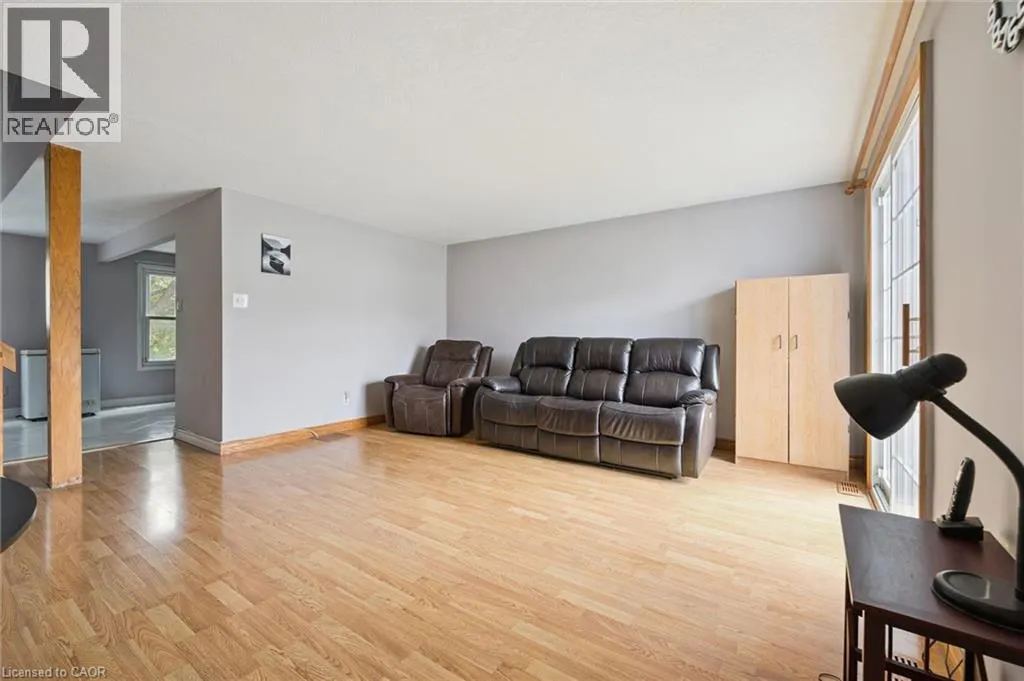 64 FROBISHER Court