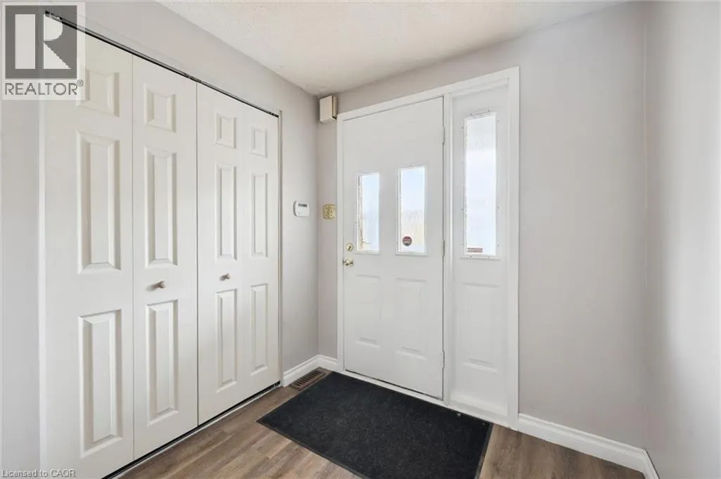 64 FROBISHER Court