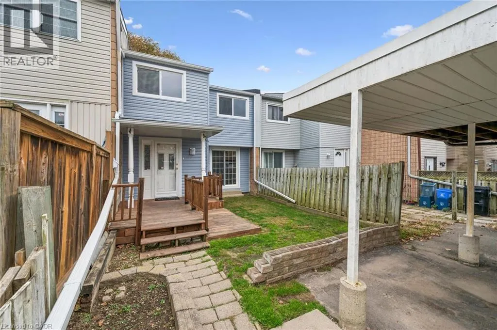64 FROBISHER Court