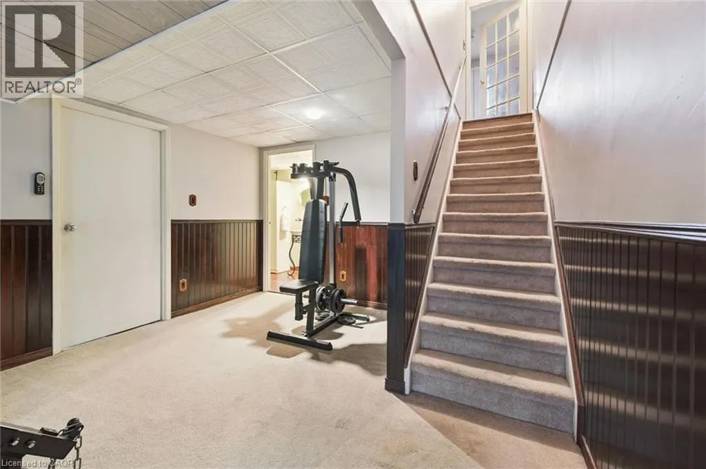 64 FROBISHER Court