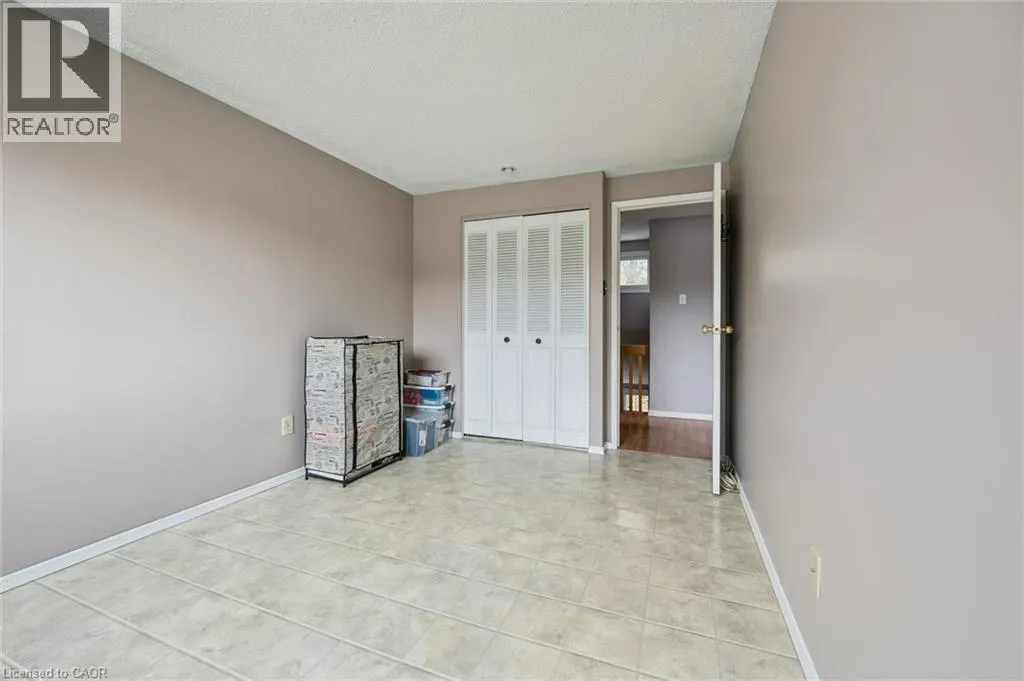 64 FROBISHER Court