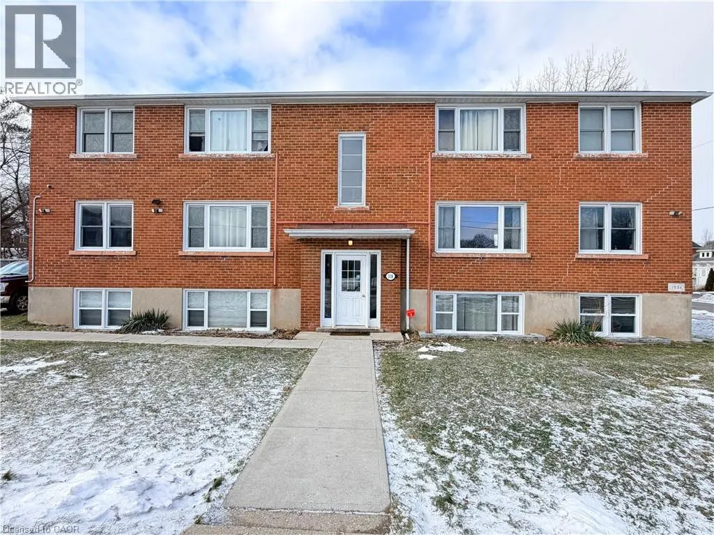 318 DOLPH Street S Unit# 5 #5