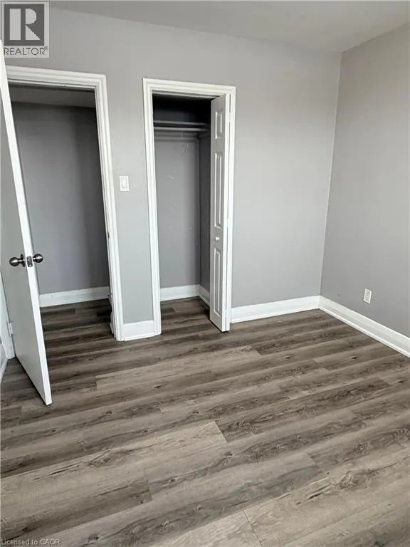 318 DOLPH Street S Unit# 5 #5