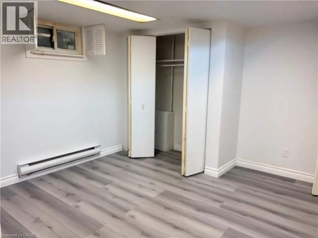 124 KING Street N Unit# 4 #4