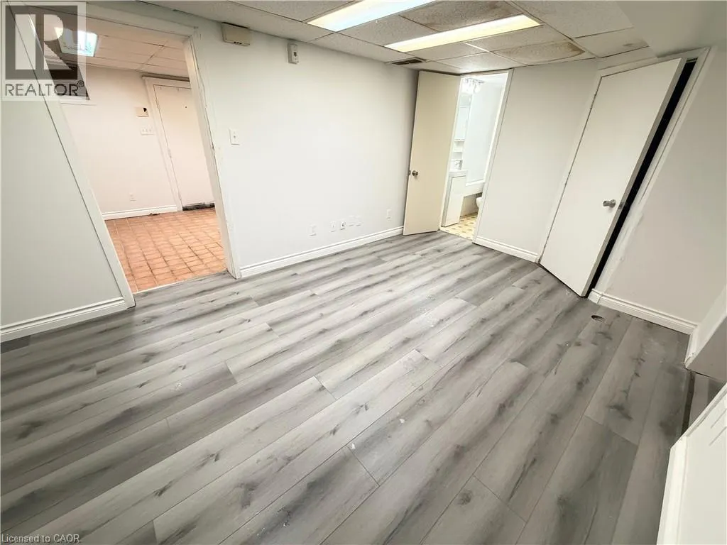 124 KING Street N Unit# 4 #4