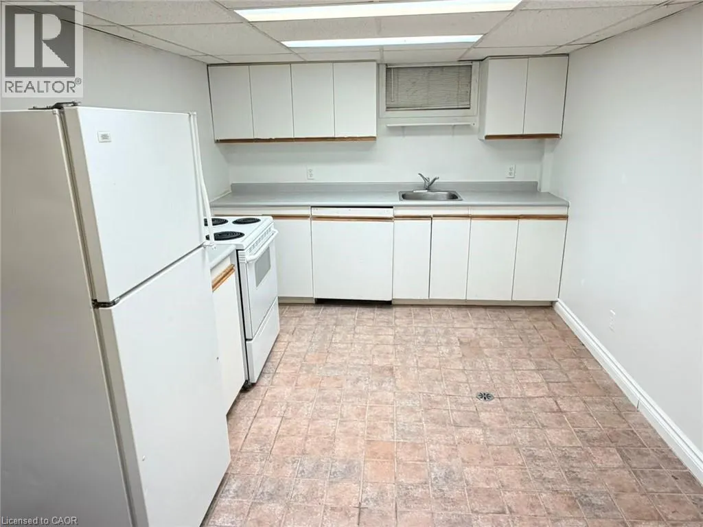 124 KING Street N Unit# 4 #4