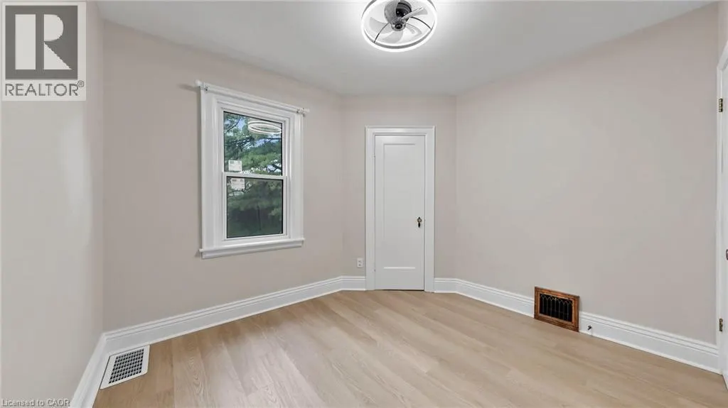 59 LONGWOOD Road N