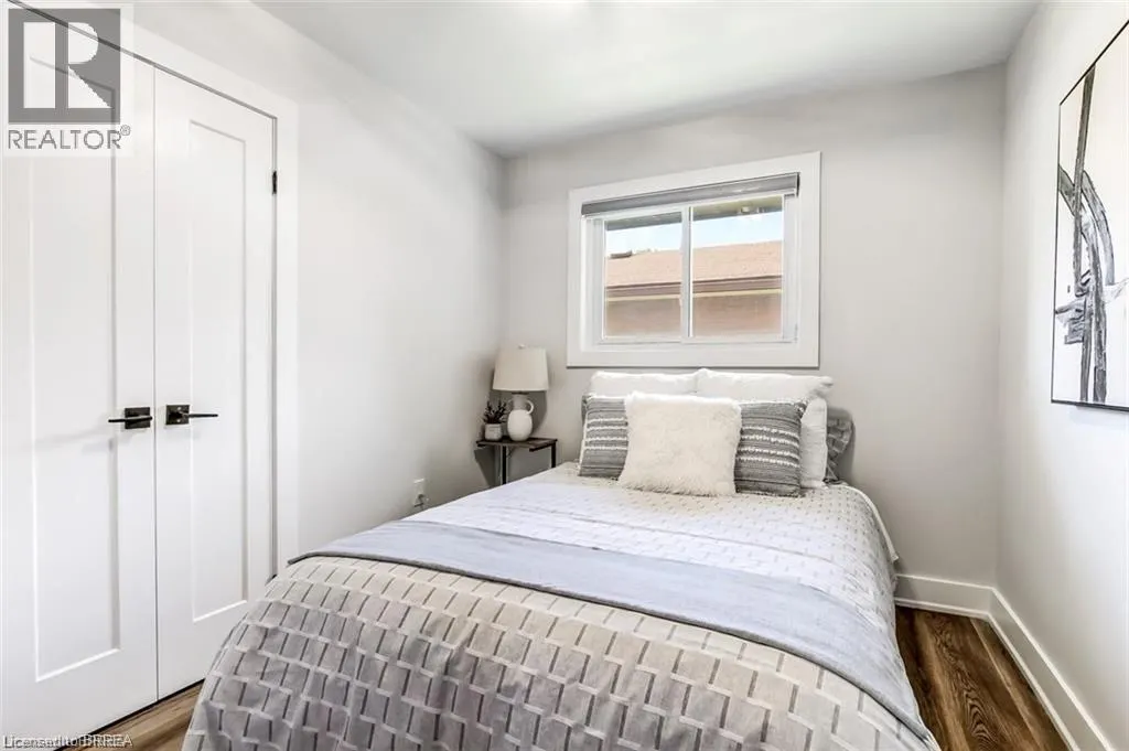 22 KENSINGTON Avenue
