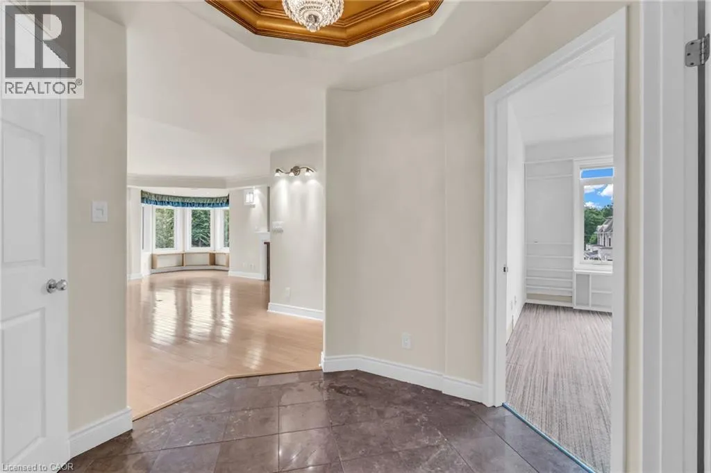 10 BAY Street E Unit# 307 #307