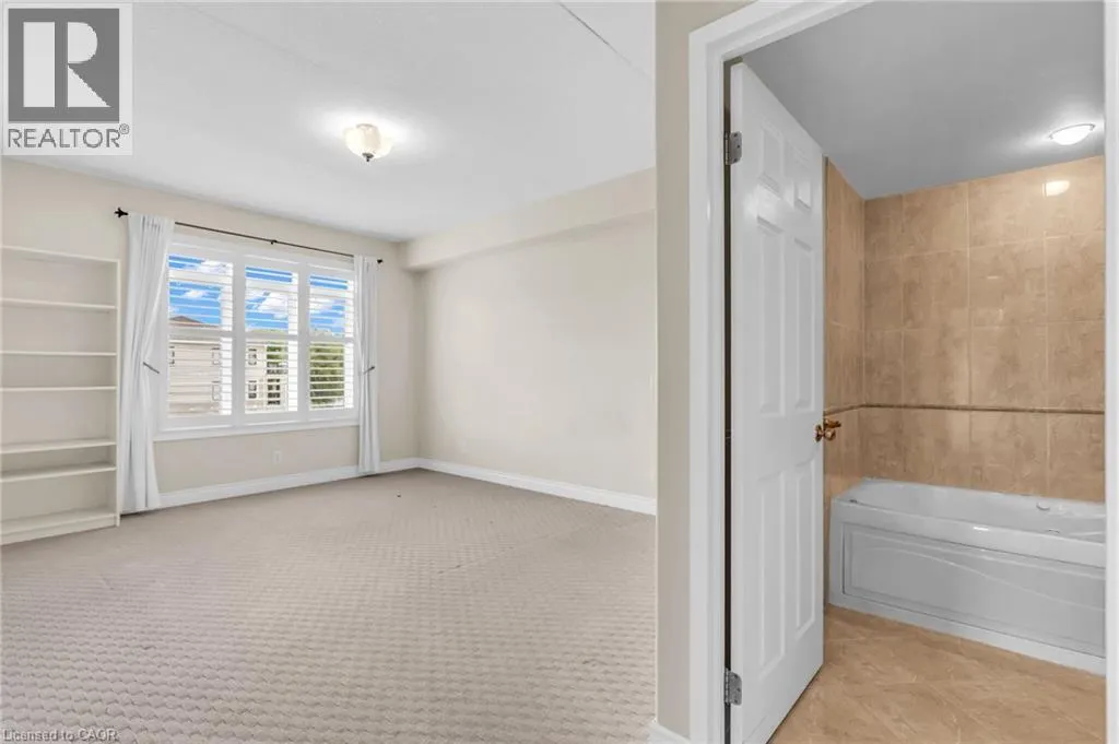 10 BAY Street E Unit# 307 #307