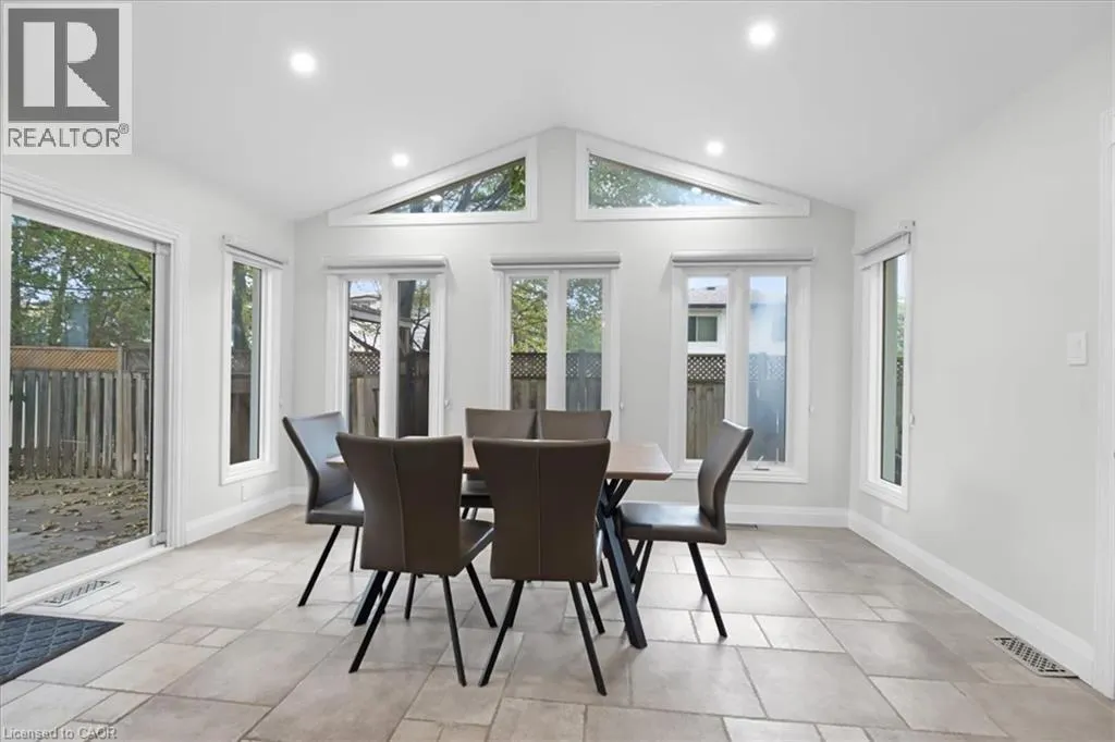 31 BERRISFIELD Crescent