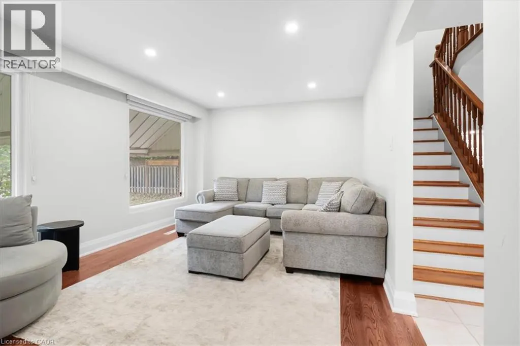 31 BERRISFIELD Crescent