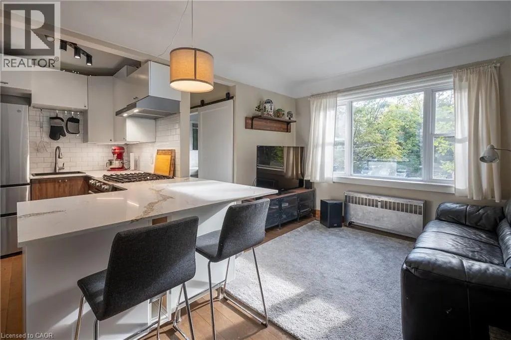 60 ROBINSON Street Unit# 304 #304