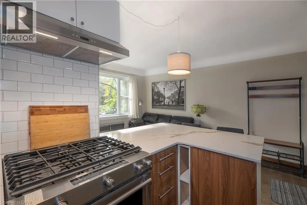 60 ROBINSON Street Unit# 304 #304