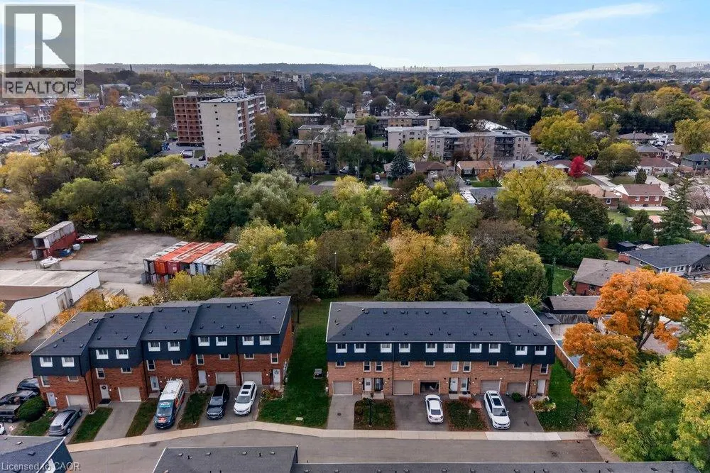 21 ROSEDALE Court