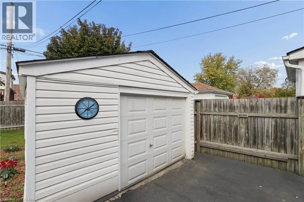 101 FAIRFIELD Avenue