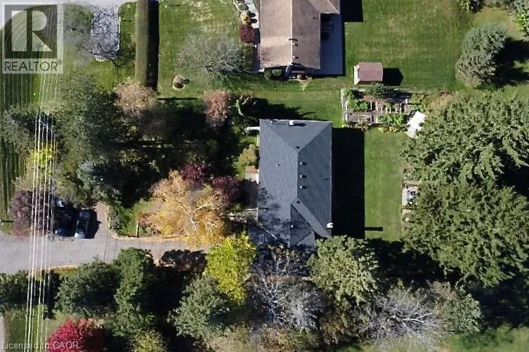 855 GOVERNORS Road
