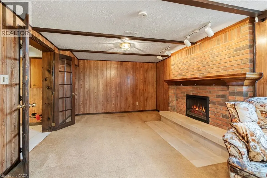 36 BUCKINGHAM Drive
