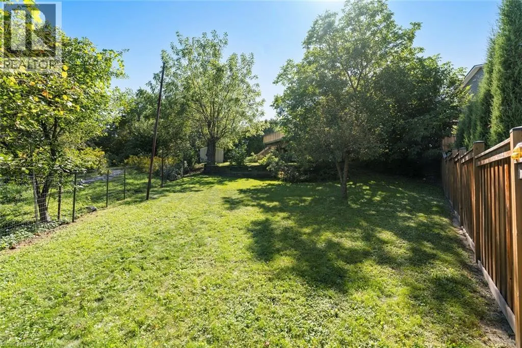 36 BUCKINGHAM Drive