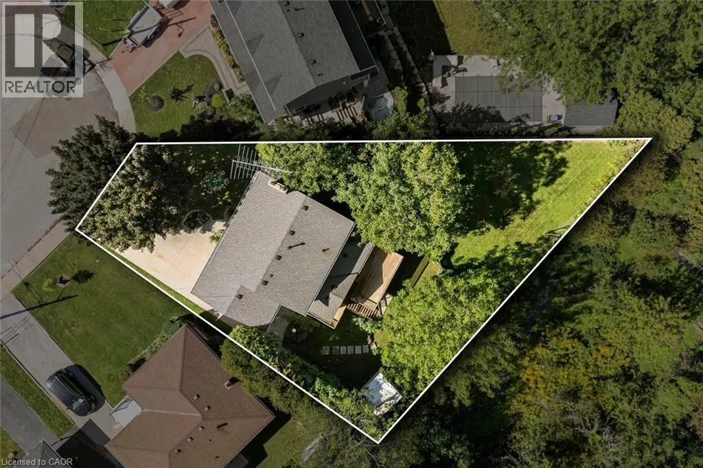 36 BUCKINGHAM Drive