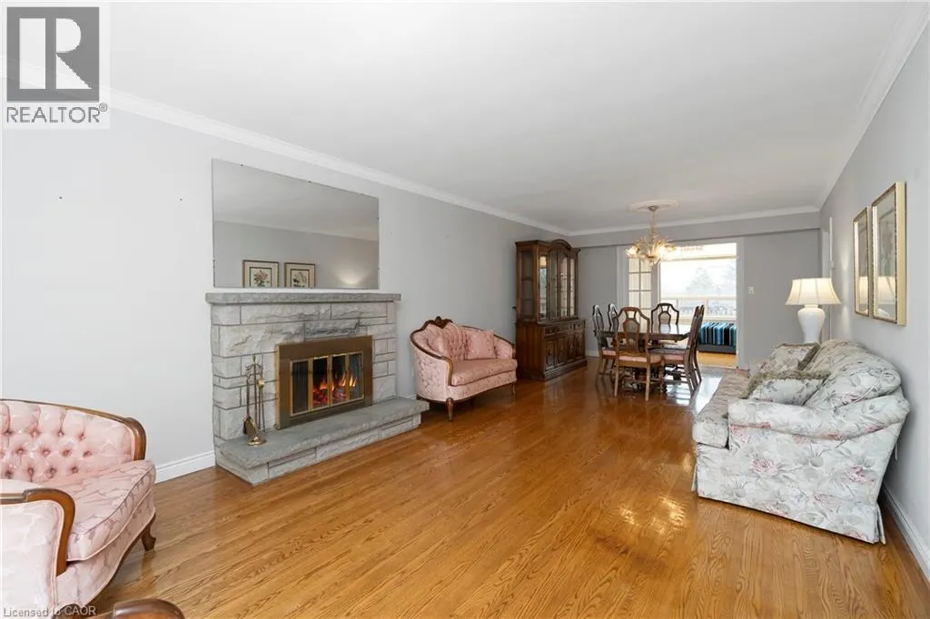 36 BUCKINGHAM Drive